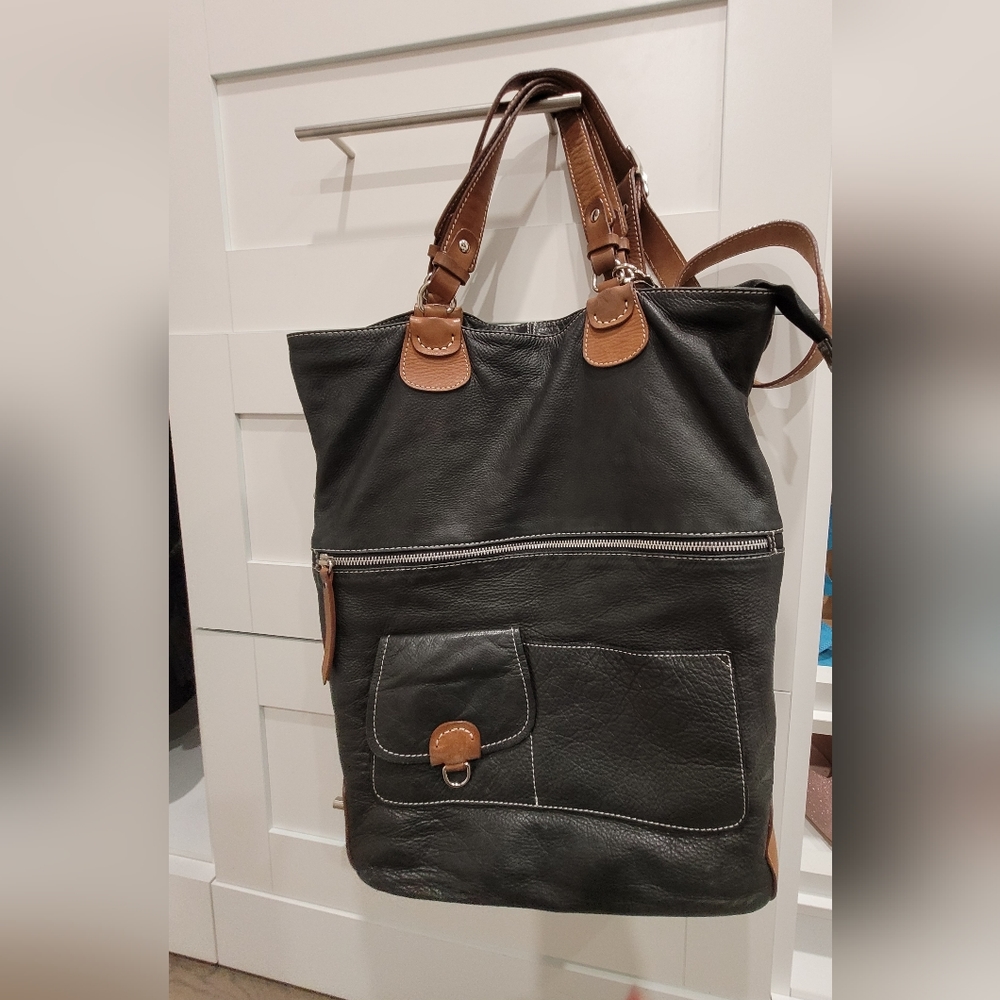 Nino Bossi Leather Black Handbag